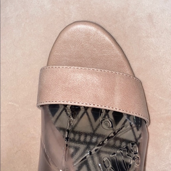 Heel sandals - Picture 3 of 3